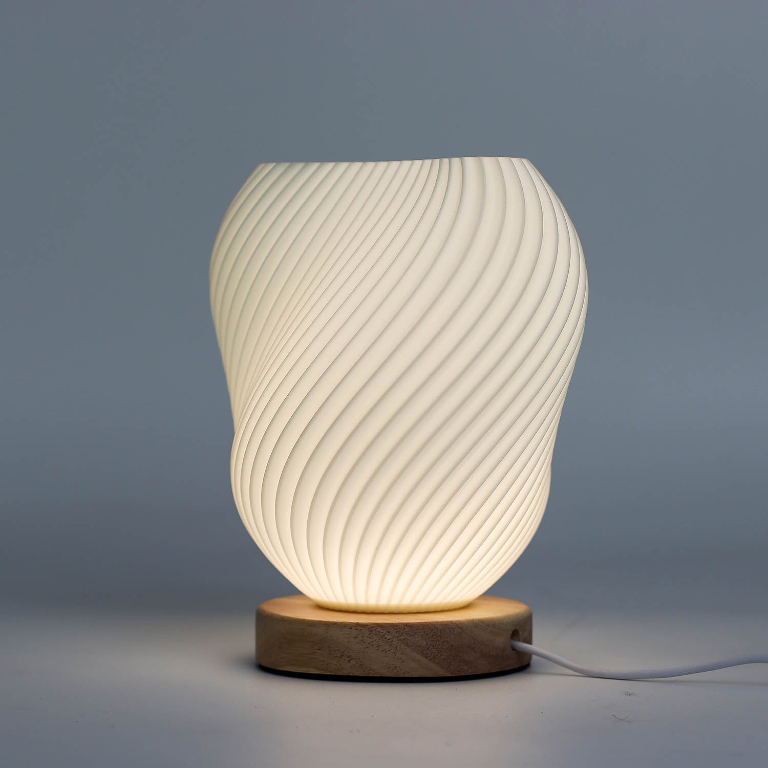 Wave Shell Lamp